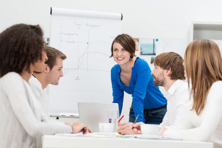 Mitarbeiterentwicklung training azubitraining Kommunikationstraining im Business